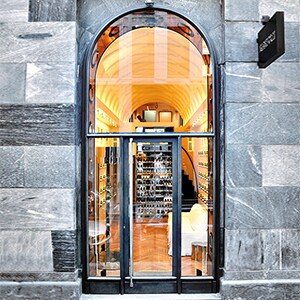 A NEW MILAN BOUTIQUE